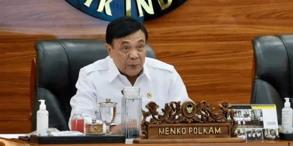 Menteri Koordinator Bidang Politik dan Keamanan (Menko Polkam) Jenderal TNI (Purn) Djamari Chaniago.