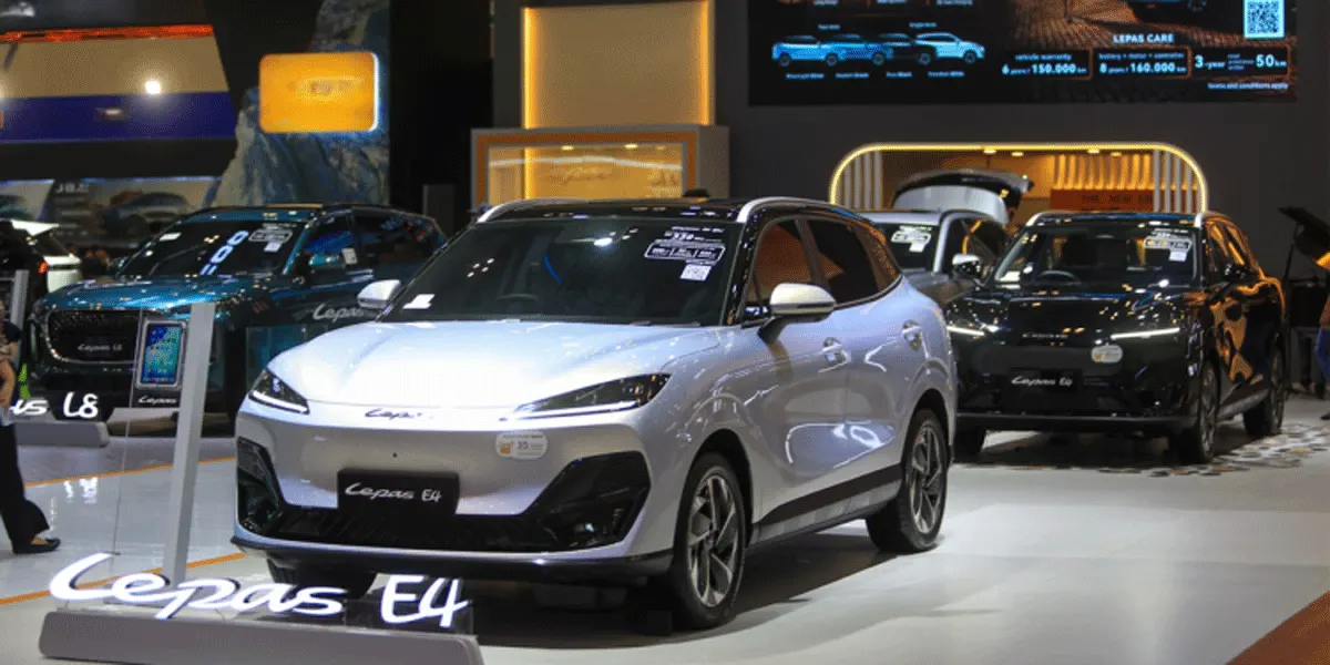 Dekat LEPAS E4 EV dan L8 PHEV di GIIAS 2026.