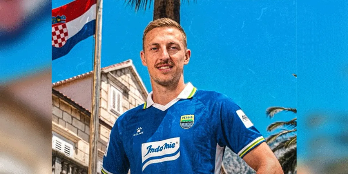 Persib resmi merekrut bek asal Kroasia Danijel Loncar untuk menjalani tiga kompetisi di musim depan.