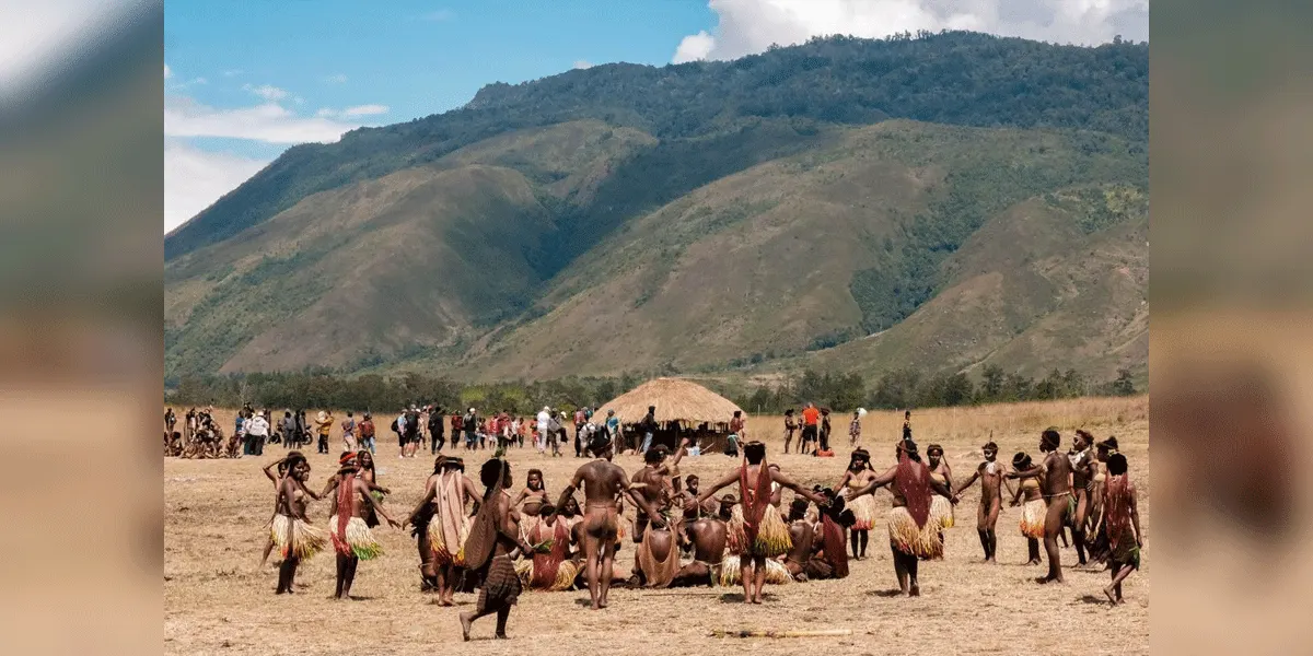 Pelaksanaan festival Lembah Baliem di Papua.