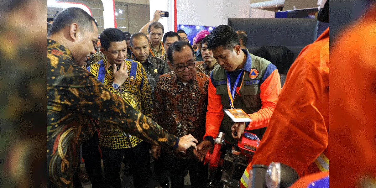 Menteri Koordinator Bidang Pembangunan Manusia dan Kebudayaan (Menko PMK) Pratikno.