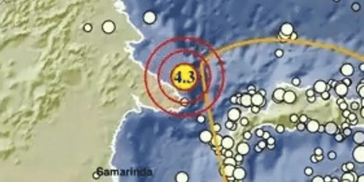 Pusat gempa di Tenggara Berau, Kalimantan Timur.