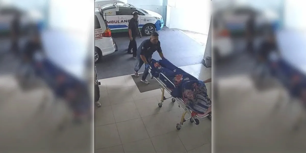 enazah Sutrimo diduga Karumga eks Jampidsus Febrie Adriansyah saat dievakusi ke RS Muhammadiyah Taman Puring, Jakarta Selatan.