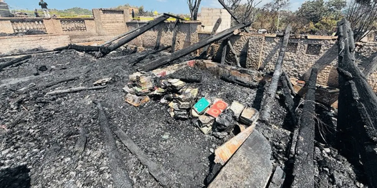 Desa Adat Sade di Dusun Sade 1, Desa Rembitan, Kecamatan Pujut, Kabupaten Lombok Tengah, Provinsi Nusa Tenggara Barat (NTB), usai terbakar Sabtu (22/8/2026) malam.
