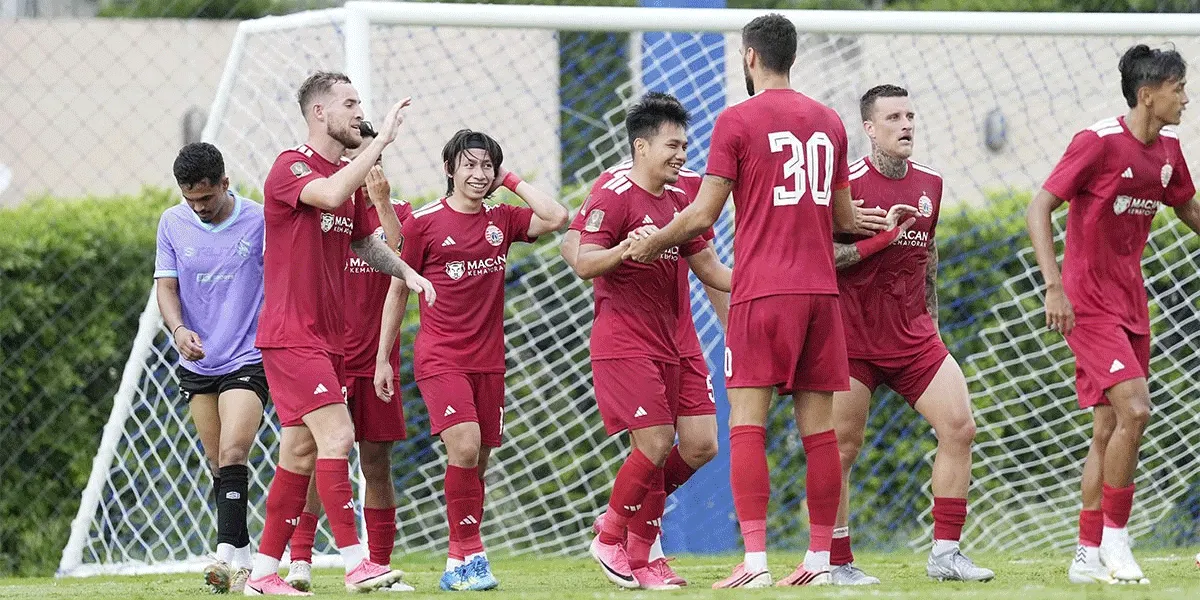 Para pemain Persija saat menjalani training camp di Thailand belum lama ini.