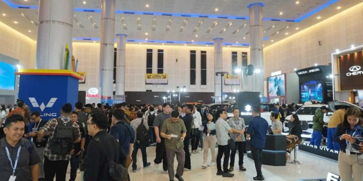 Ilustrasi - Pameran Otomotif.