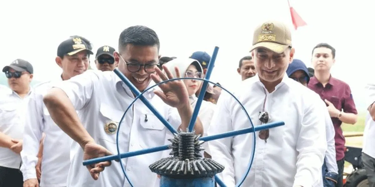 Peresmian irigasi yang dipusatkan di DI Cisata, Desa Tegal, Kecamatan Cikedal, Kabupaten Pandeglang.