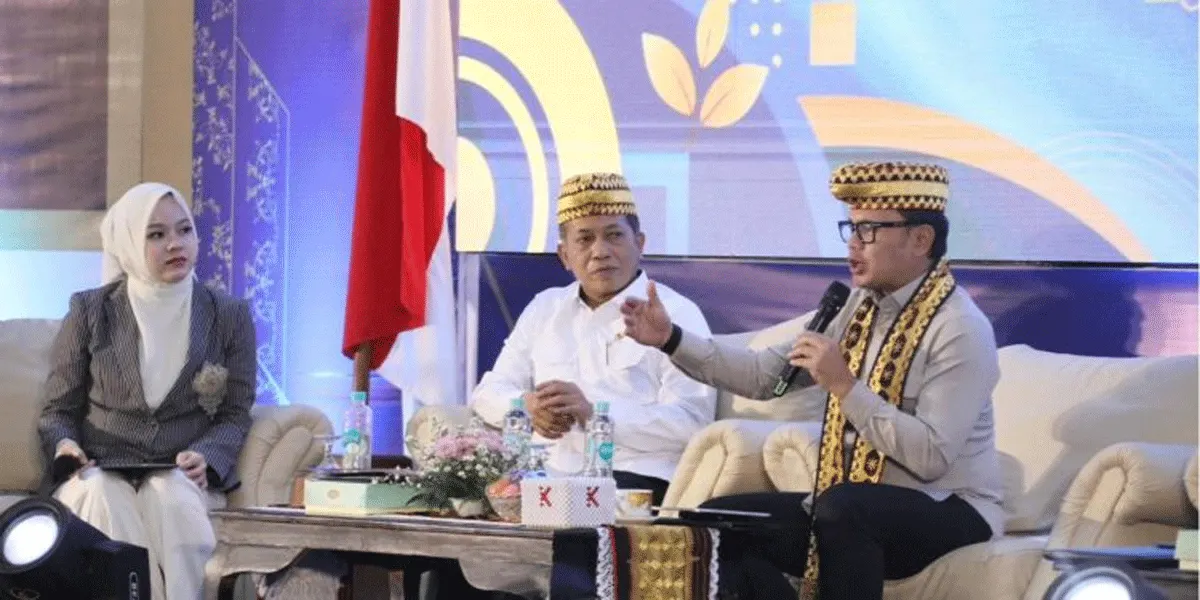 Wakil Menteri Dalam Negeri (Wamendagri) Bima Arya dalam Seminar Nasional KDKMP bertema Koperasi Desa/Kelurahan Merah Putih untuk Mewujudkan Kedaulatan Ekonomi Rakyat di Gedung Semergou, Kantor Wali Kota Bandar Lampung, Jumat (4/9/2026).
