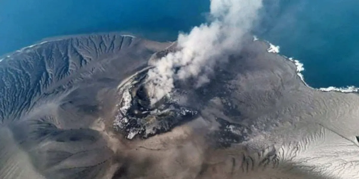 Gunung Anak Krakatau.