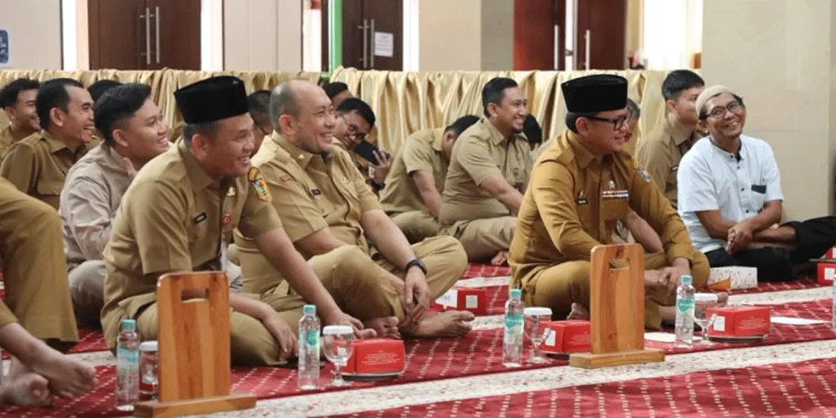 Wakil Menteri Dalam Negeri (Wamendagri) Bima Arya Sugiarto saat menghadiri Peringatan Maulid Nabi Muhammad SAW 1448 H/2026 M di Masjid An-Nuur, Kantor Pusat Kemendagri, Jakarta, Selasa (8/9/2026).