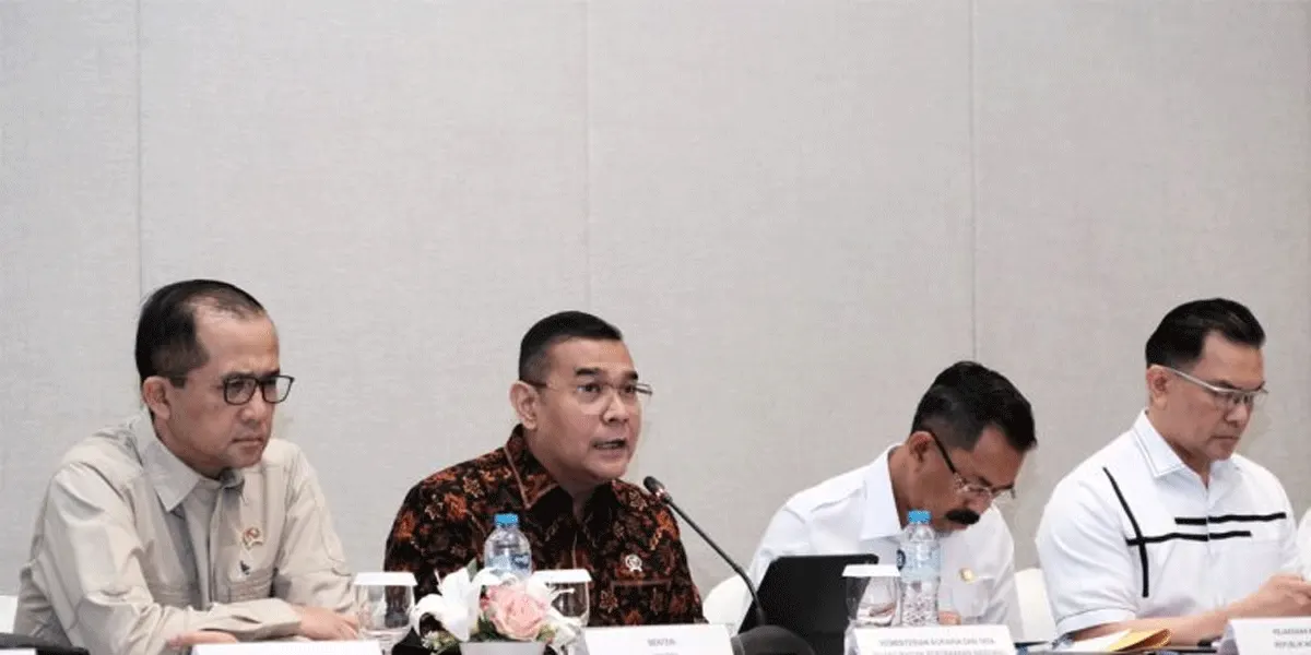 Wakil Menteri ATR/Wakil Kepala BPN, Ossy Dermawan, saat membuka Konsinyering Penyusunan dan Pembahasan RUU tentang Pengaturan Reforma Agraria, di Jakarta, Senin (14/09/2026).