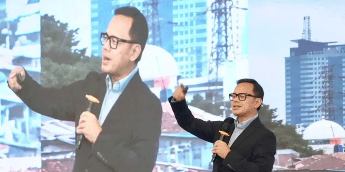 Wakil Menteri Dalam Negeri (Wamendagri) RI Bima Arya Sugiarto saat menjadi pembicara pada kegiatan Pengenalan Kehidupan Kampus bagi Mahasiswa Baru (PKKMB) Corsara 2026-2027 di Universitas Komputer Indonesia, Kota Bandung, Provinsi Jawa Barat, Selasa (22/9/2026).
